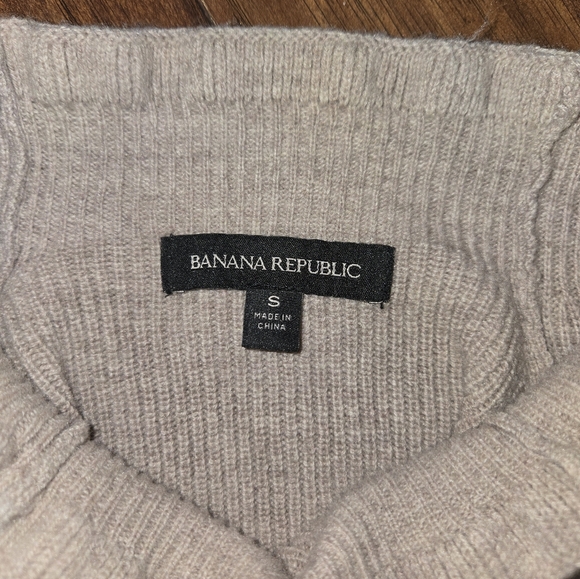 Banana Republic Small Wool Cashmere Blend Knit Tan Mock Neck Sweater - Picture 5 of 9